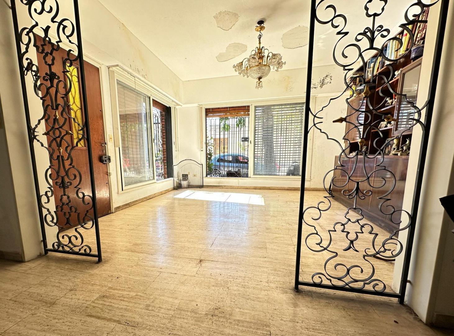 Foto de Venta/Casa/Lote Propio/Jardín/AptoCredito/5Amb/MonteCastro/Permuta, imagen 3