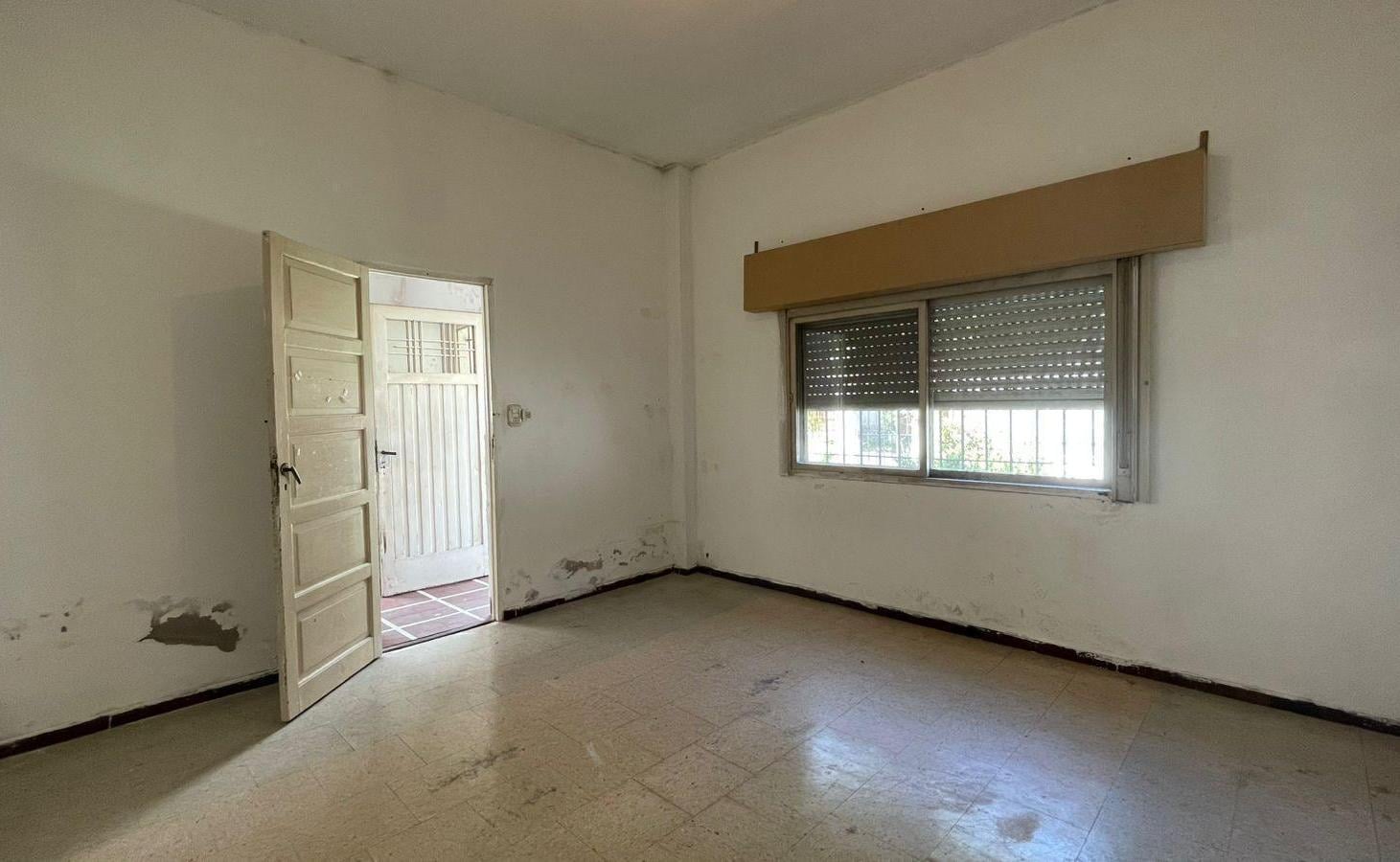 Foto de Venta Casa Villa Tesei Hurlingham Permuta, imagen 4
