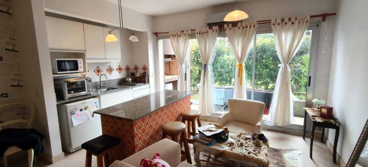 Foto de Venta monoambiente c/ jardín y cochera - Loft del Sendero - Nordelta, imagen 5
