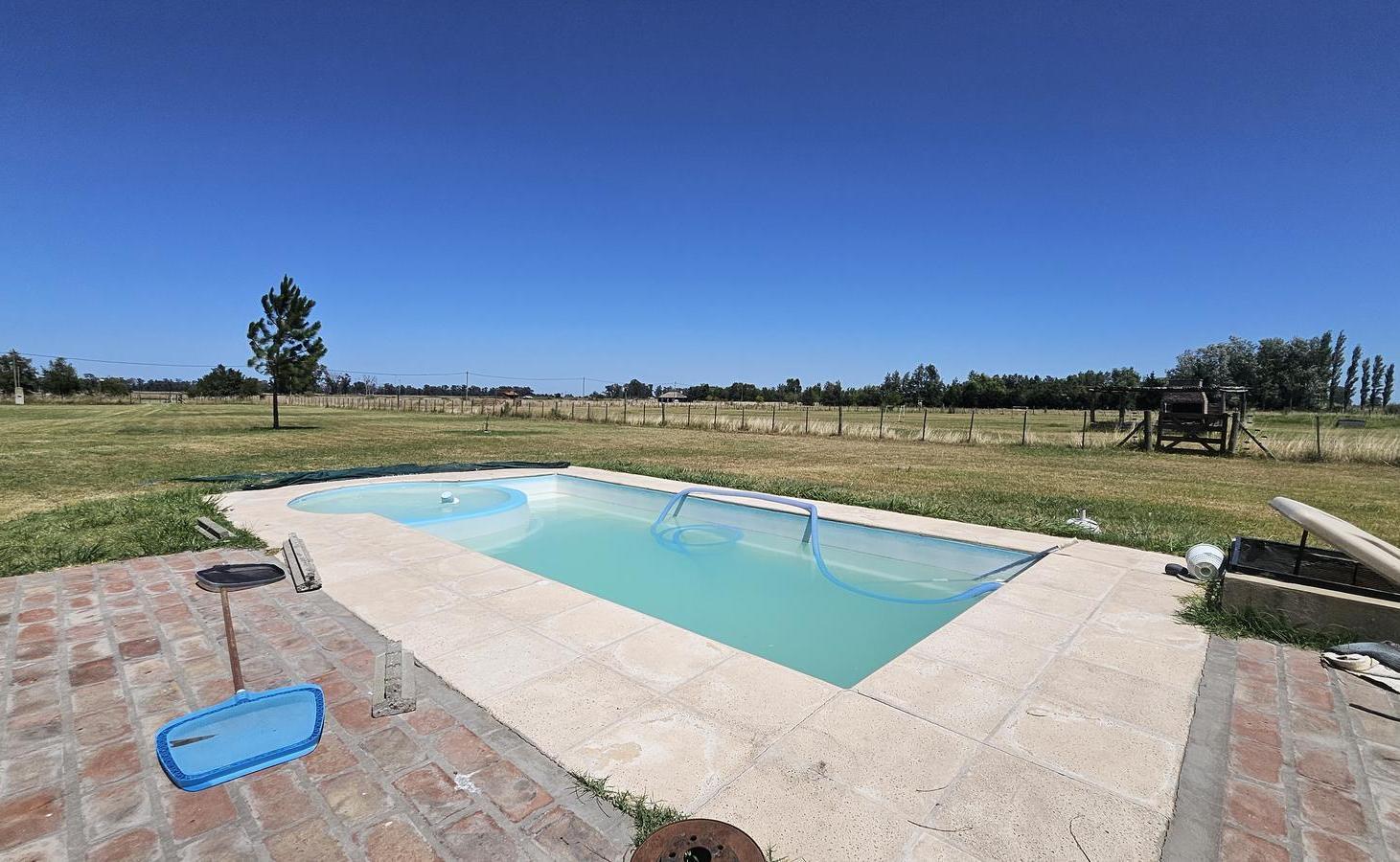 Foto de VENTA CASA Quinta en Manuel Jose Garcia LOTE DE 1 HA, imagen 1
