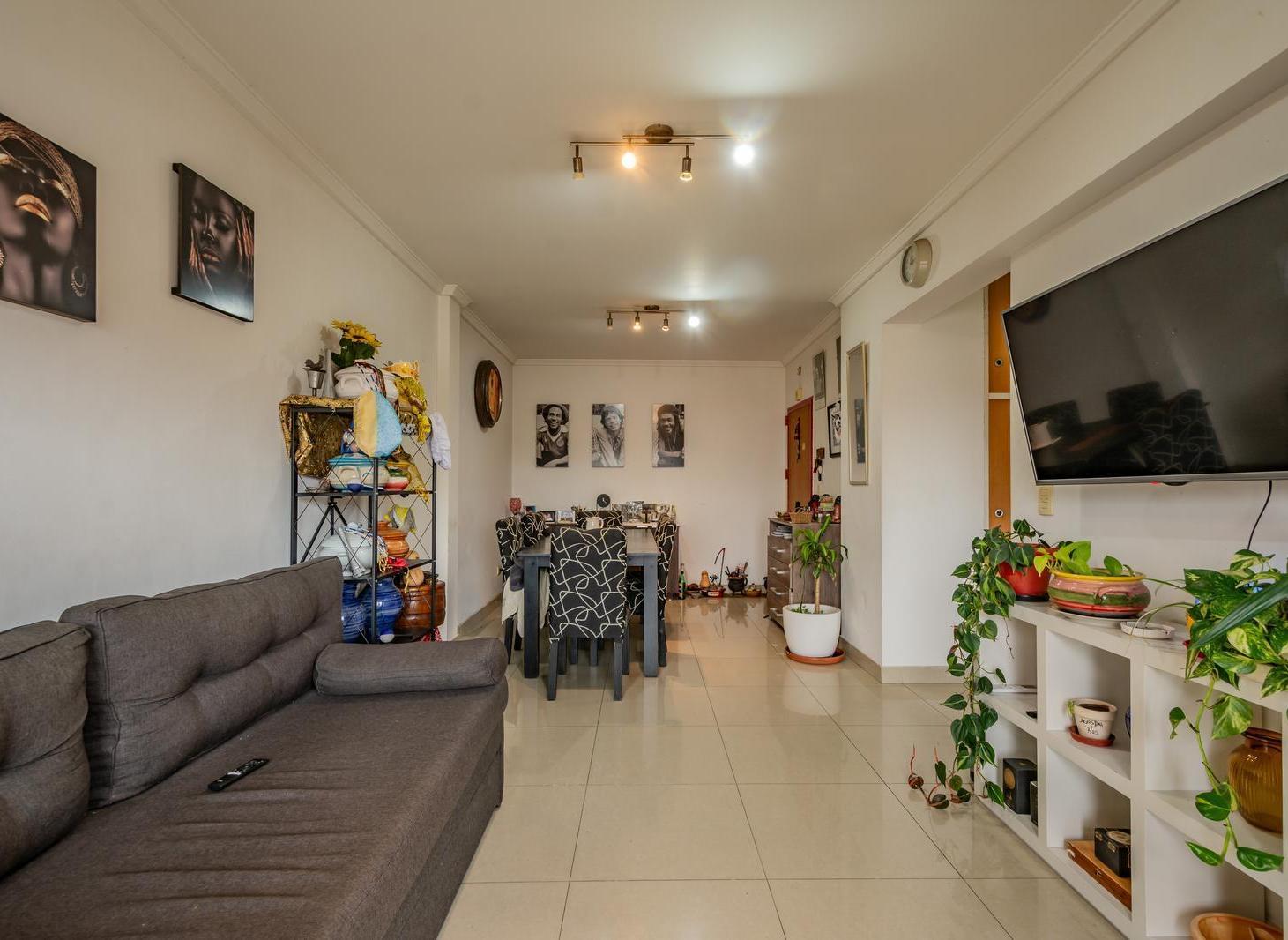 Foto de Venta - Departamento - 2 Ambientes - Cochera - Parque Avellaneda, imagen 5