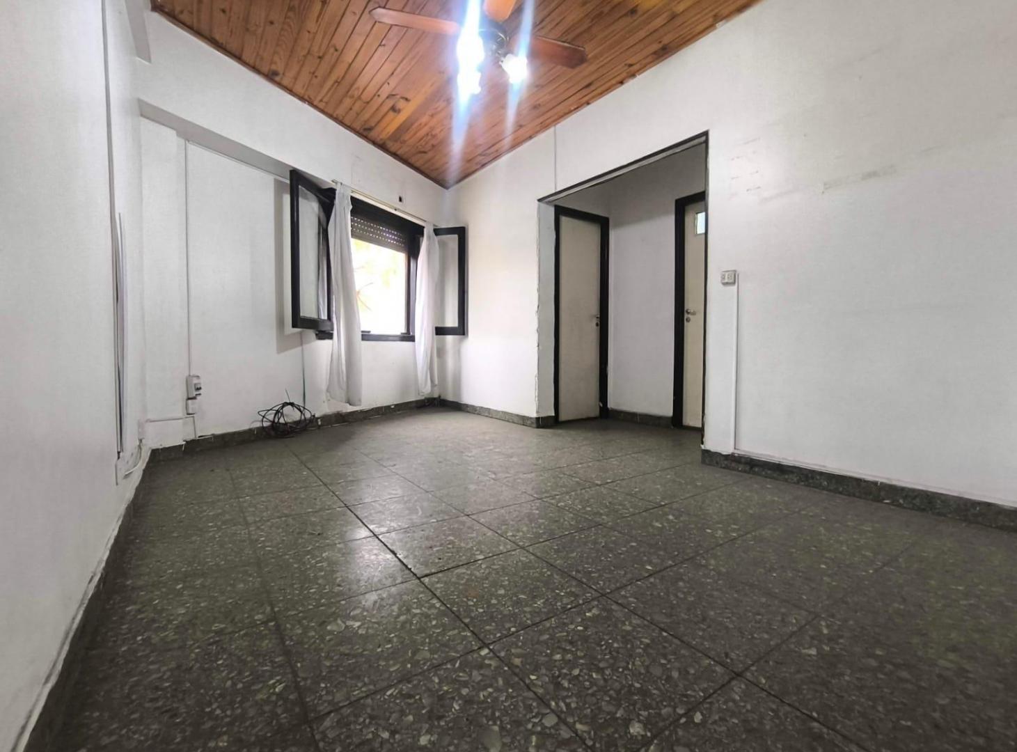 Foto de Venta Departamento 3 ambientes con Patio en Coghlan Belgrano Saavedra, imagen 2