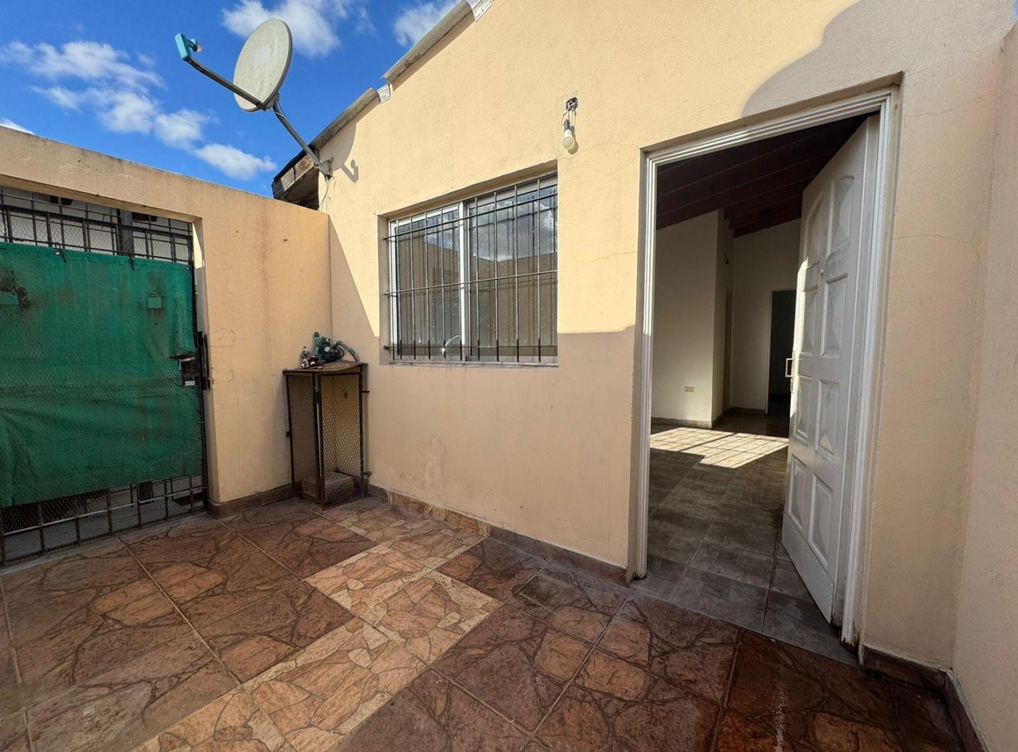 Foto de ALQUILER - DEPARTAMENTO - VILLA TESEI, imagen 1