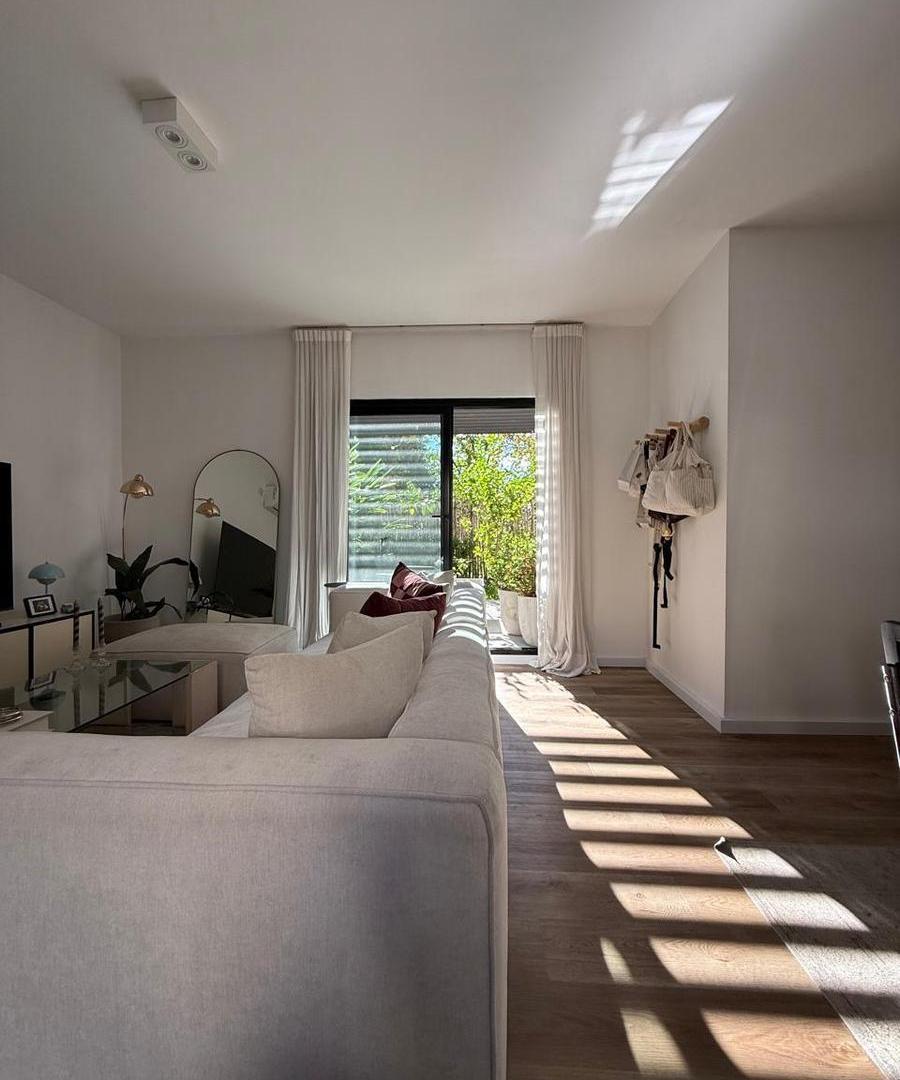 Foto de Alquiler departamento 3 ambientes c/ jardín - Altos del Encuentro, imagen 3