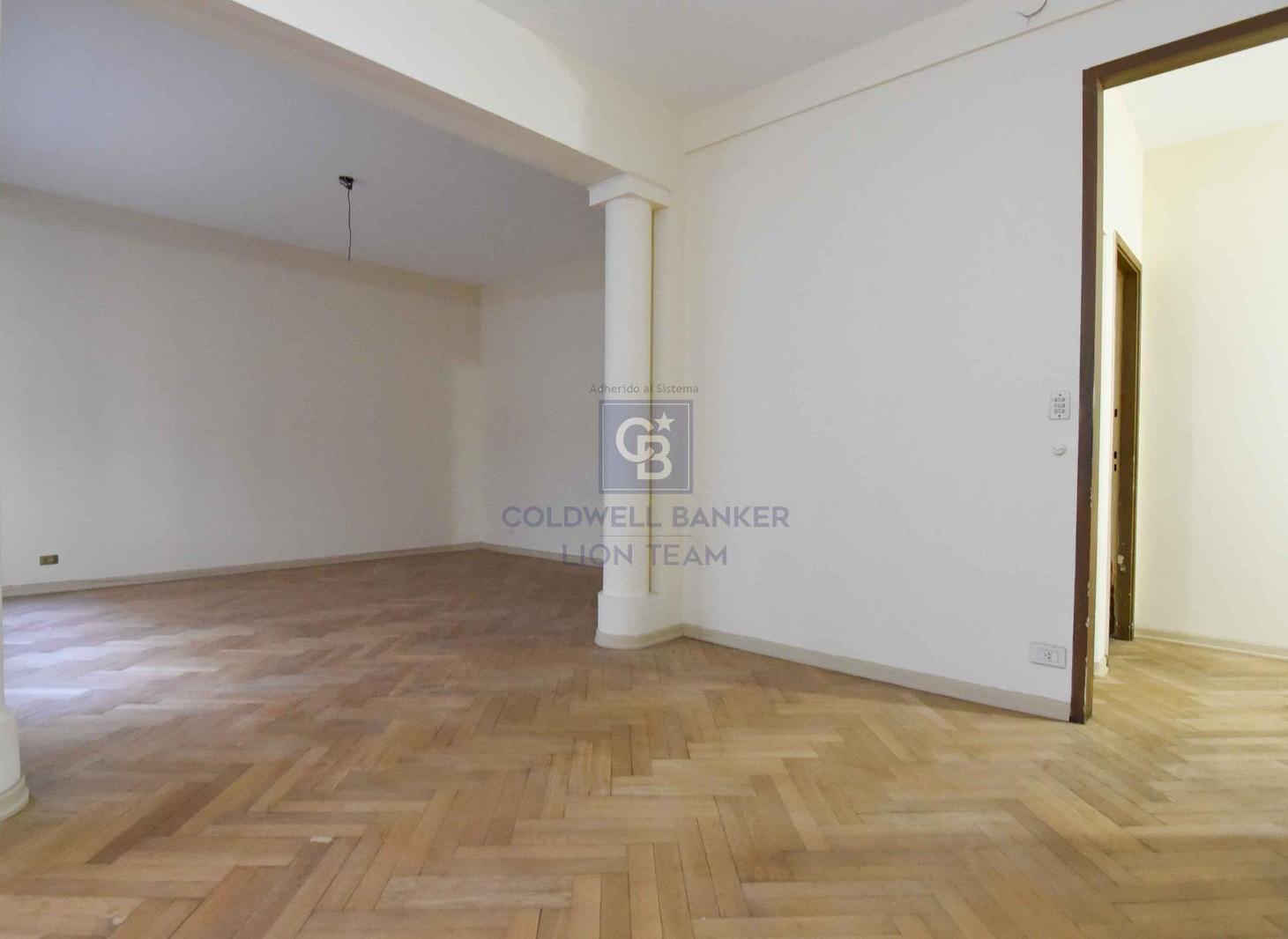 Foto de Venta - Departamento - 5 Ambientes - Dependencia - Balcon - Apto, imagen 5