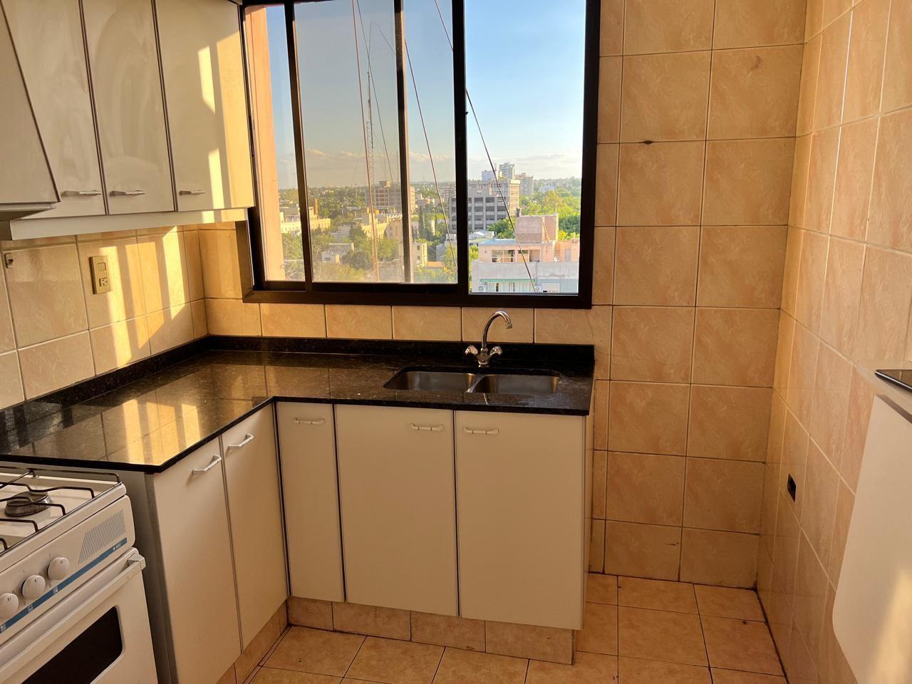 Foto de Departamento en Ciudad de Mendoza edificio Presidente calle España, imagen 5