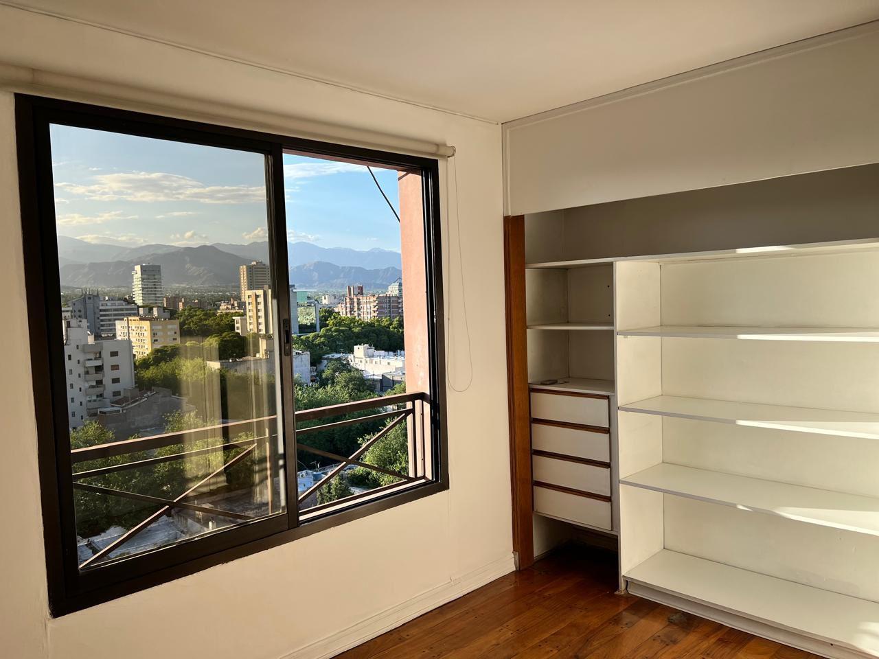 Foto de Departamento en Ciudad de Mendoza edificio Presidente calle España, imagen 4