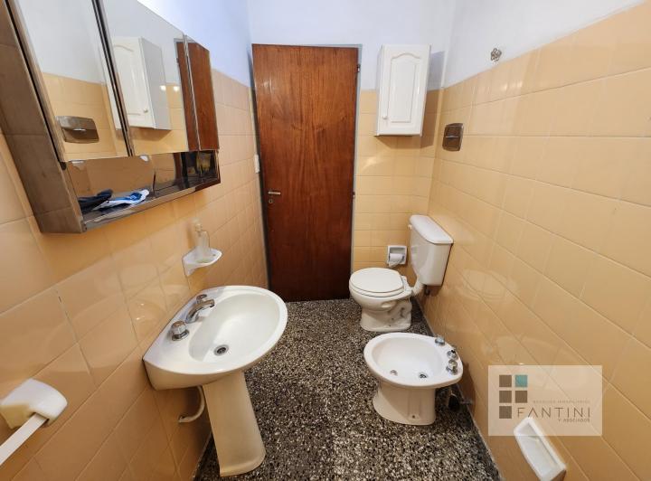 Alquiler Temp Carlos Paz. Sol y Río. Pileta. 5 Personas. 1 CUADRA DEL RIO