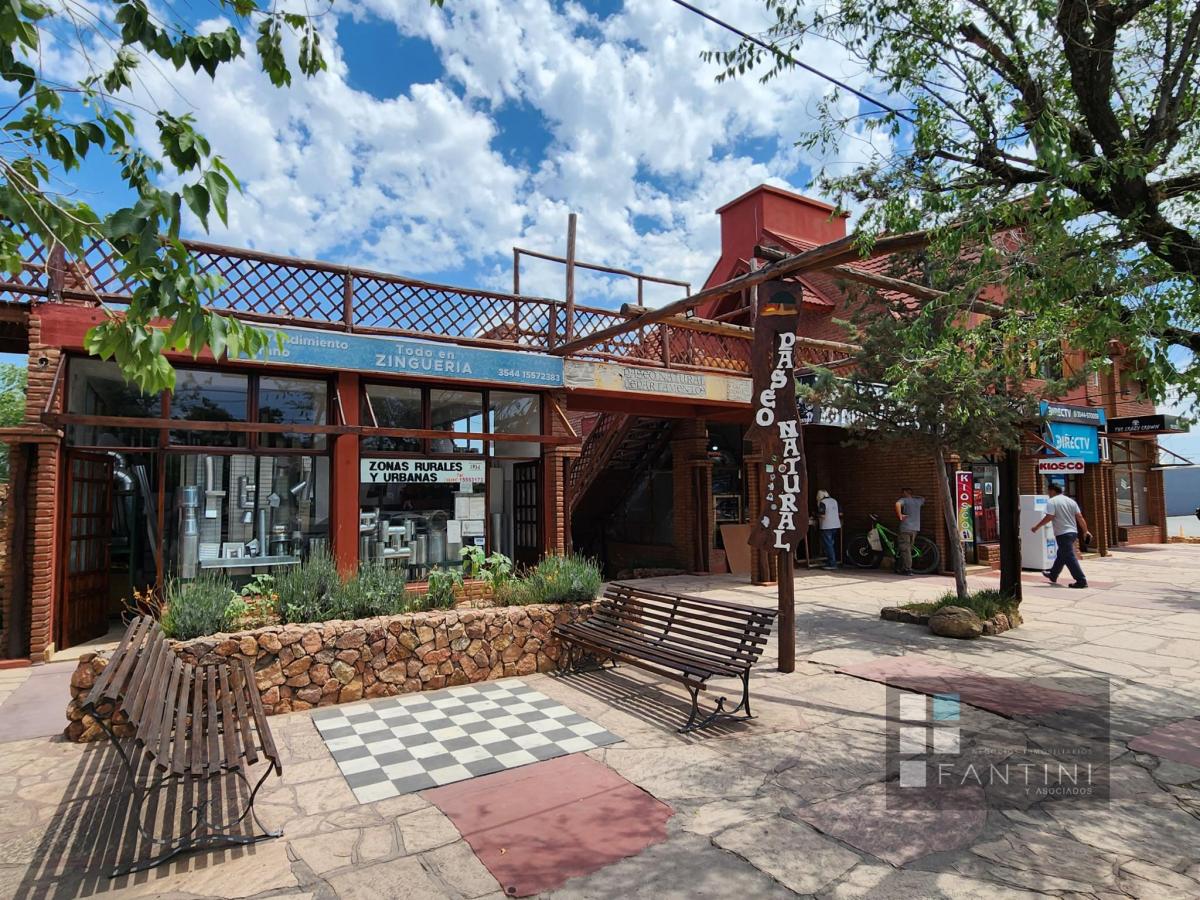 Venta Depto en Mina Clavero, Complejo Cerrado // Cocheras // Pileta // Locales 4