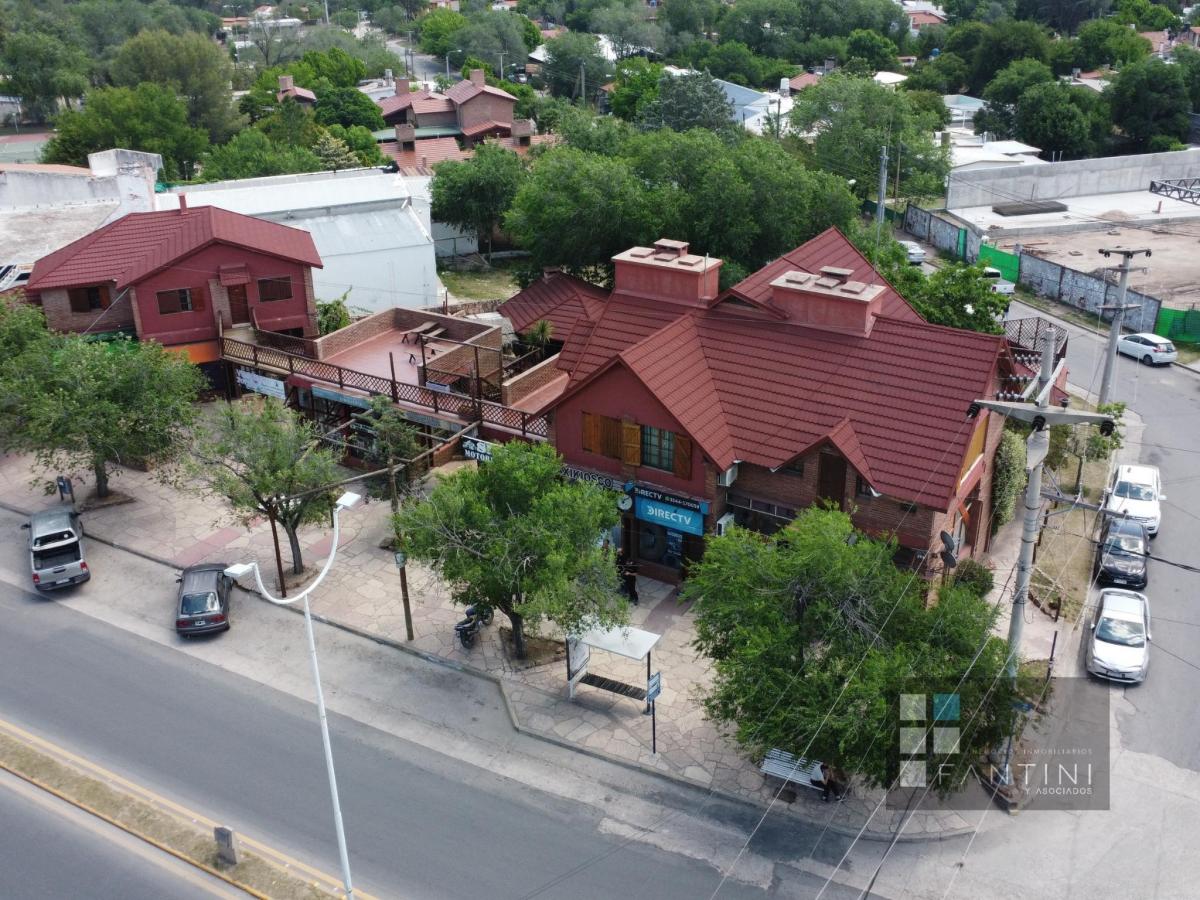 Venta Depto en Mina Clavero, Complejo Cerrado // Cocheras // Pileta // Locales 5