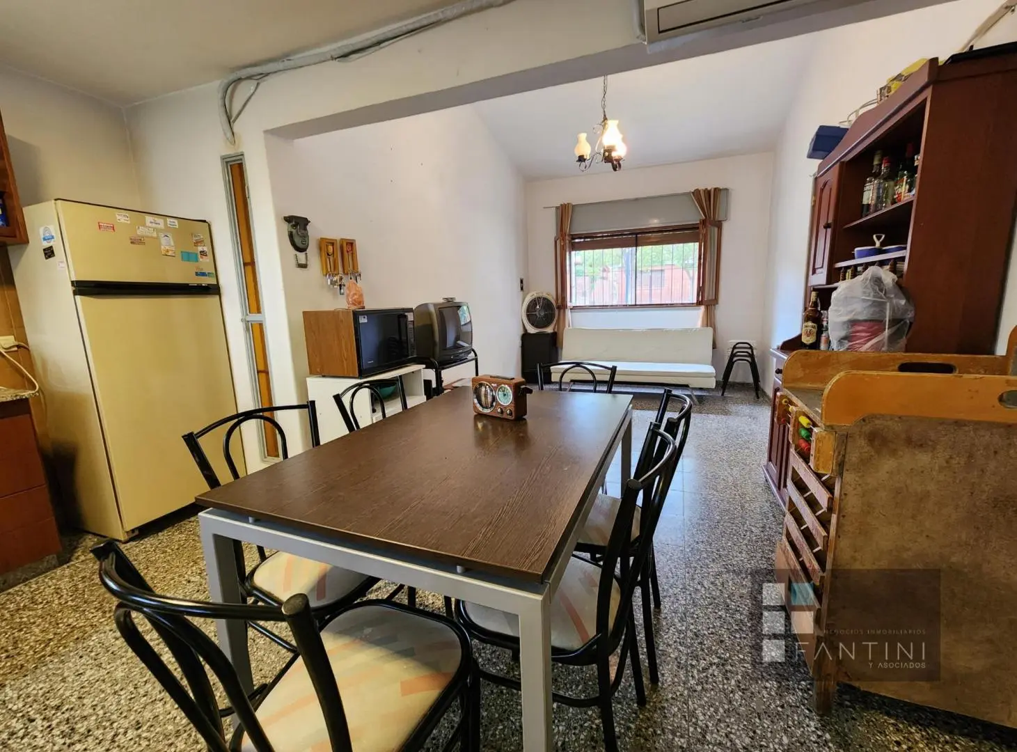 Venta Casa en Villa Carlos Paz. Amoblada. 2 dorm. Pileta. Cochera. Sol y Rio 5