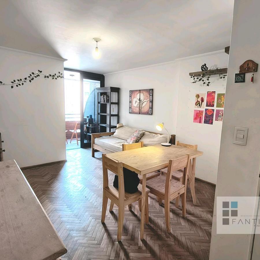 Foto de Alquiler Nueva Córdoba. 1 dormitorio con balcón. Obispo Salguero. UNC, imagen 2