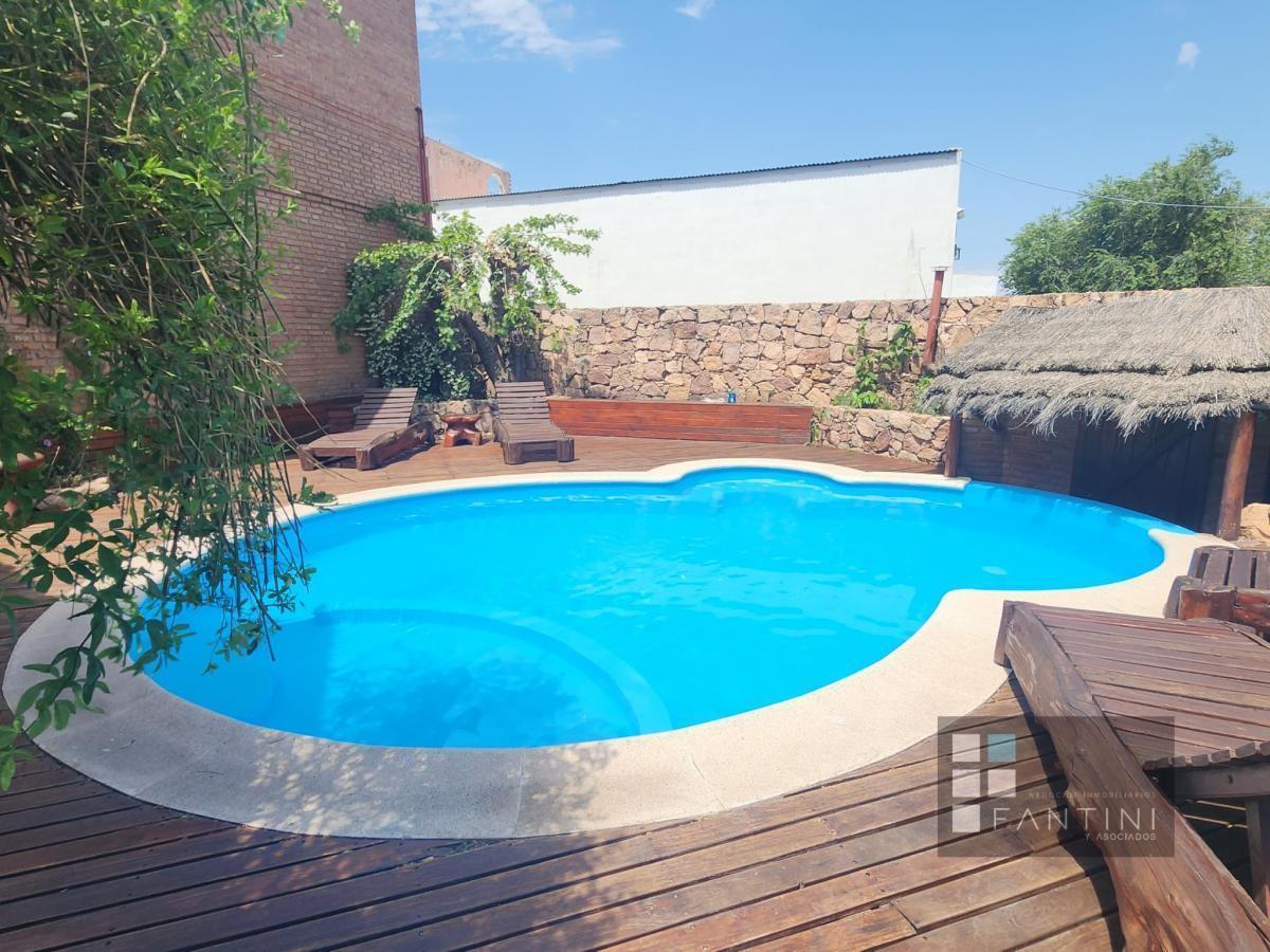 Foto de Venta Depto en Mina Clavero, Complejo Cerrado // Cocheras // Pileta //, imagen 1