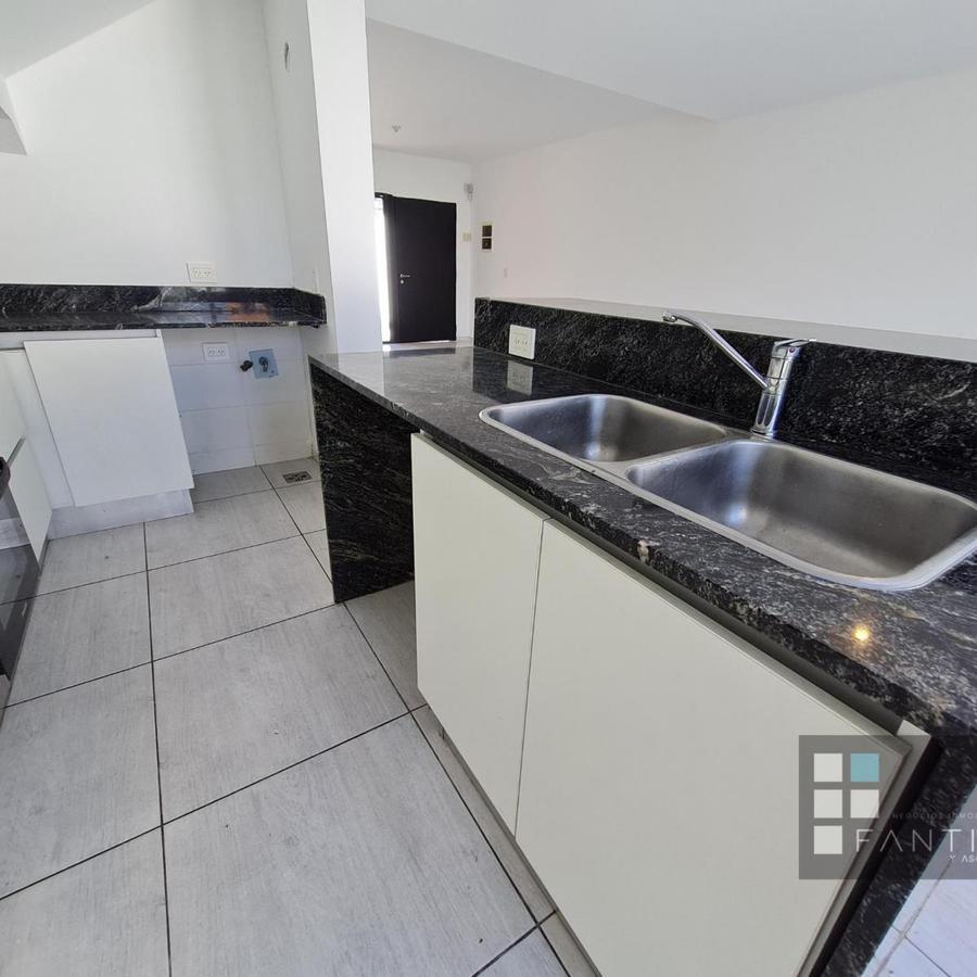 Foto de Docta Urbanización // 3 Dorm // 3 Baños // 130m2 Cub, imagen 2