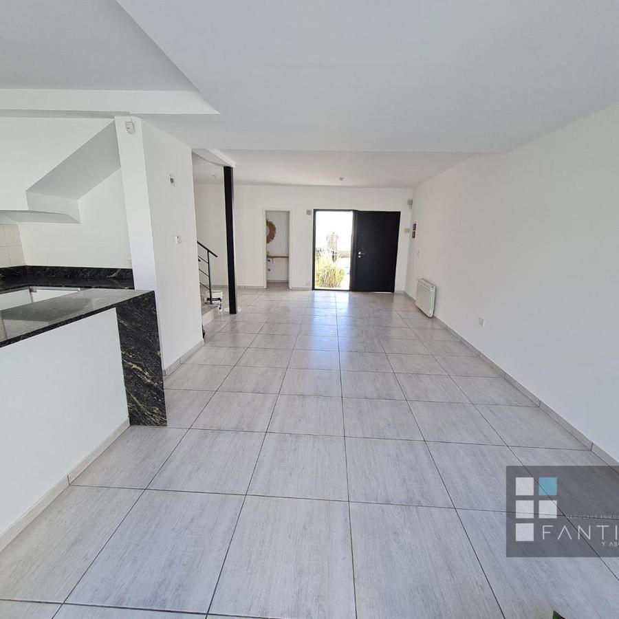 Foto de Docta Urbanización // 3 Dorm // 3 Baños // 130m2 Cub, imagen 3