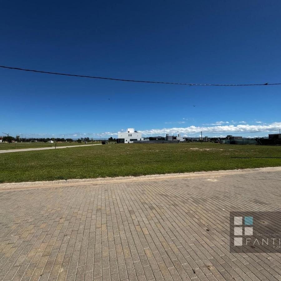 Foto de Venta lote Acquavista. Malagueño. 893m2 y 517m2. Barrio privado. Laguna, imagen 4