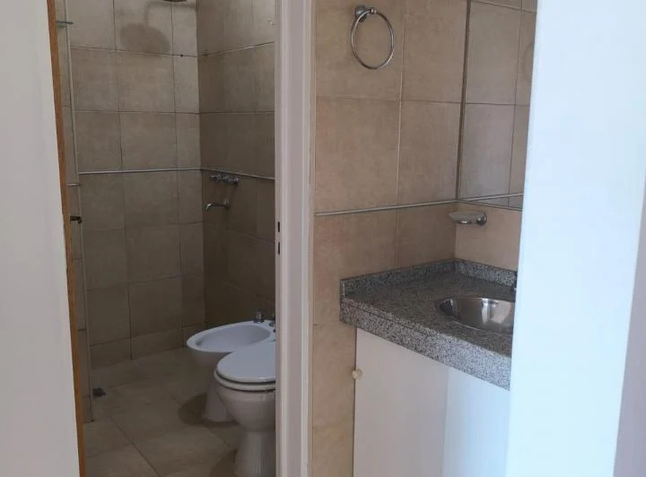 ALQUILO DPTO 1 DORMITORIO B° SAN MARTIN 4