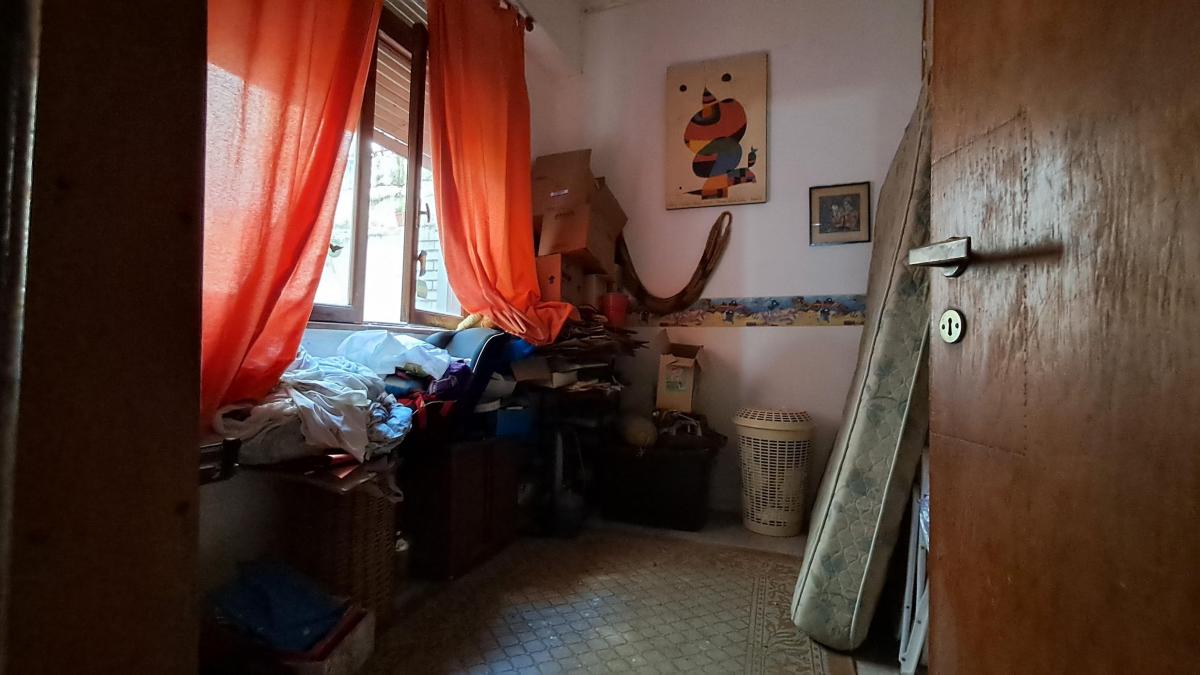Venta 2 PH 1° y 2° Piso Terraza Patio 5 Amb + Consultorio Entrada Independiente 3