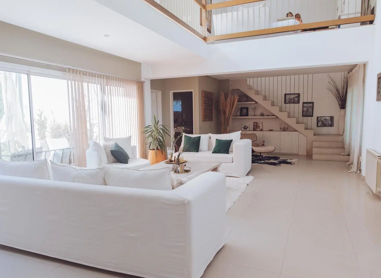 Muy linda casa con pileta de 3 habitaciones en barrio cerrado El Portillo! 5