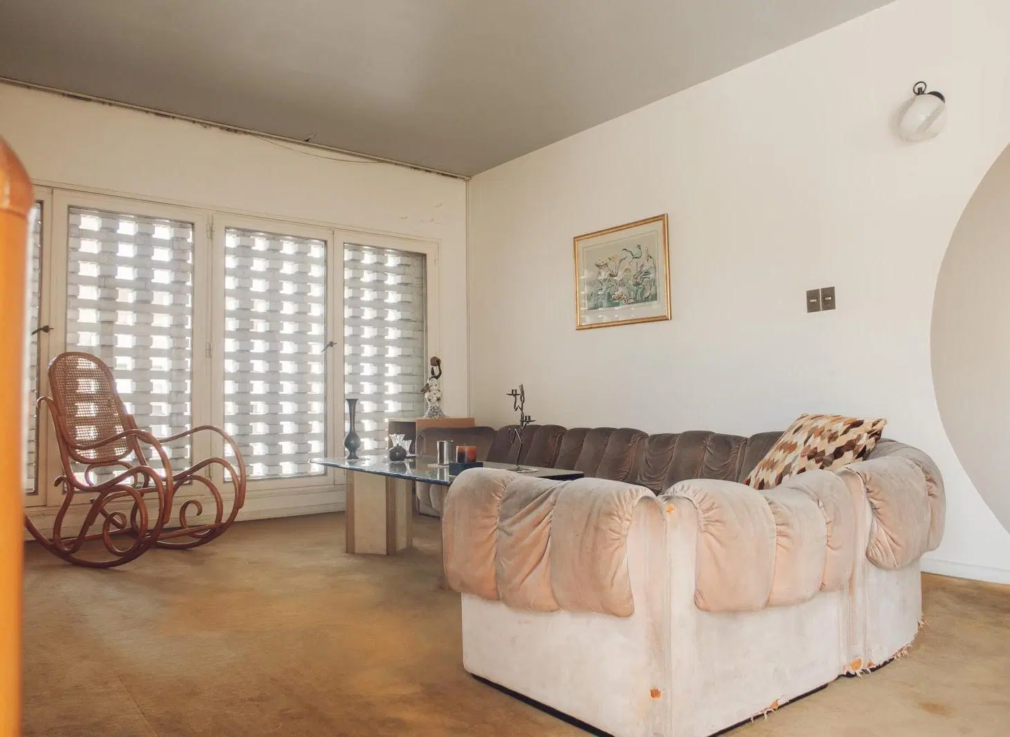 Espectacular 5 Ambientes con Dependencia y Cochera en el corazon de Flores! 3