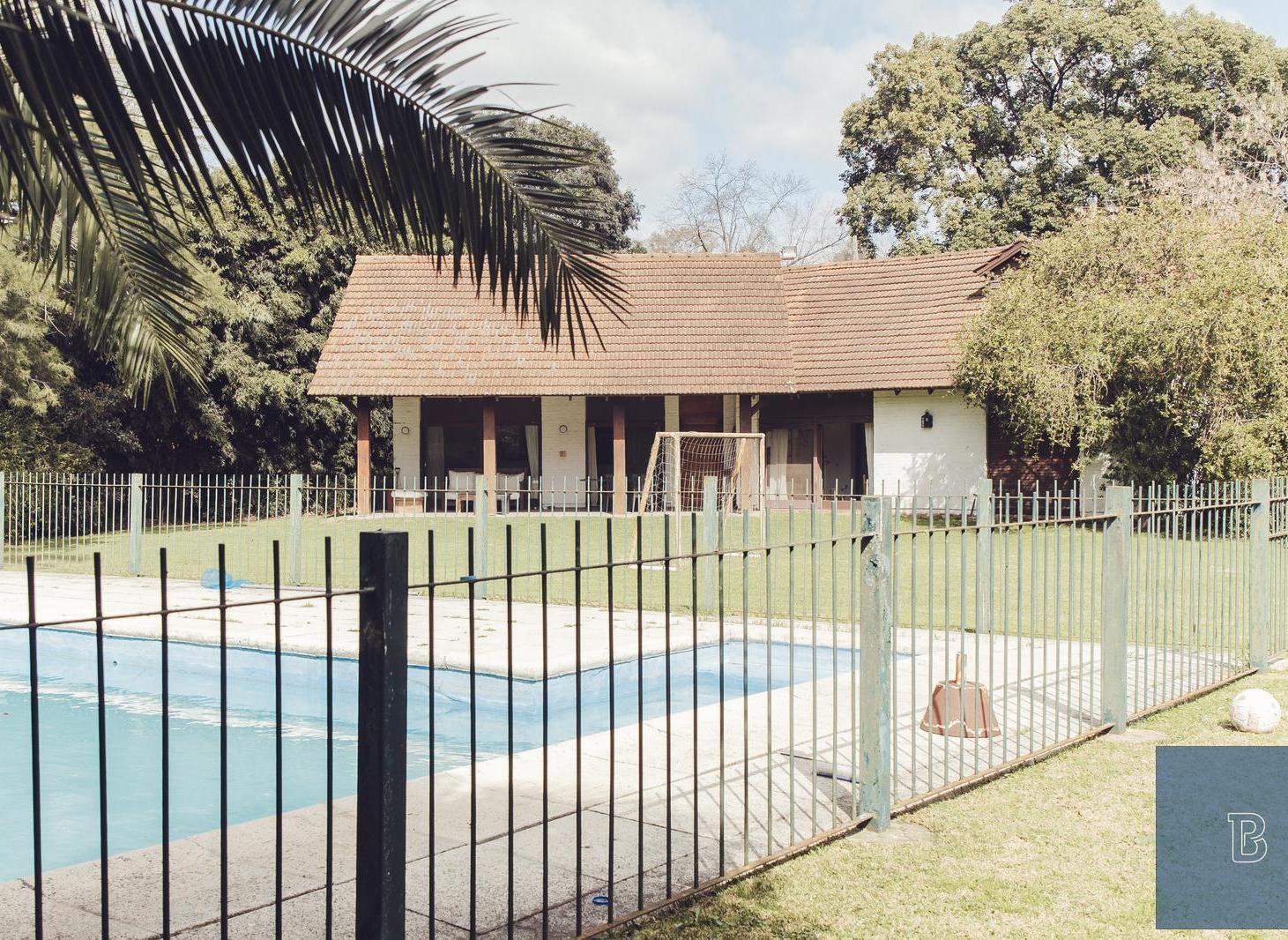 Foto de Espectacular casa/quinta a la venta en excelente zona de Los Nogales, imagen 4