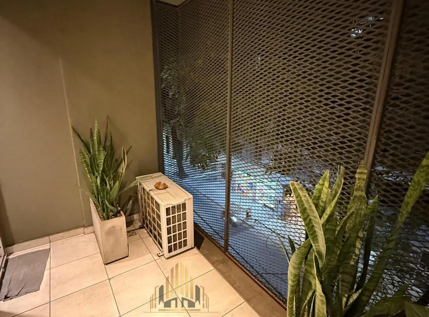 Venta Departamento 1 dormitorio con cochera zona centro Rosario 4
