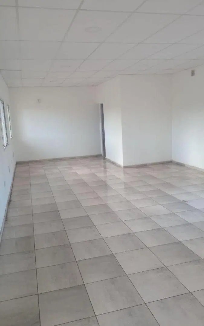 Venta casa a estrenar con local comercial en Puerto San Martín 5