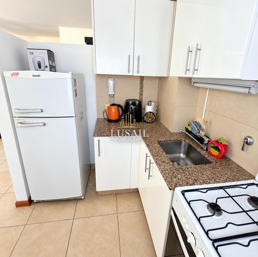 Foto de VENTA DEPARTAMENTO 1 dormitorio moderno zona centro Rosario, imagen 3