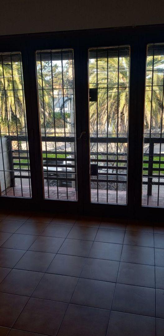 Foto de VENTA PH 3 AMBIENTES CON BALCON AL FRENTE Y CONTRAFRENTE. PARQUE LURO, imagen 5