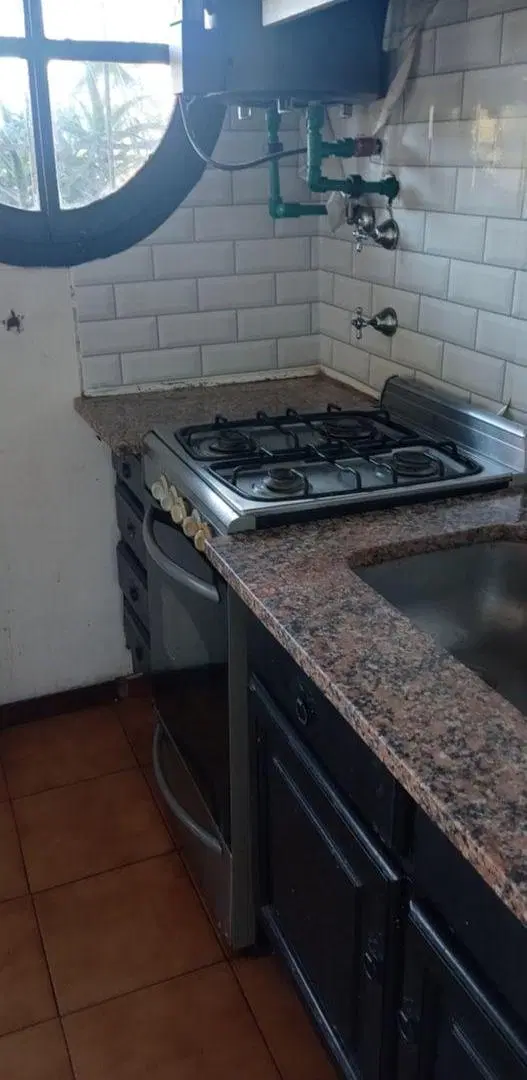 VENTA PH 3 AMBIENTES CON BALCON AL FRENTE Y CONTRAFRENTE. PARQUE LURO. APTO CREDITO BANCARIO. 4