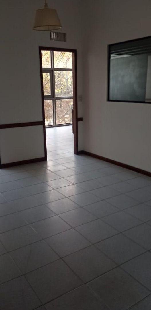 Foto de ALQUILER OFICINAS APTO PROFESIONAL, CONSULTORIOS MEDICOS, ZONA CLINICA, imagen 4