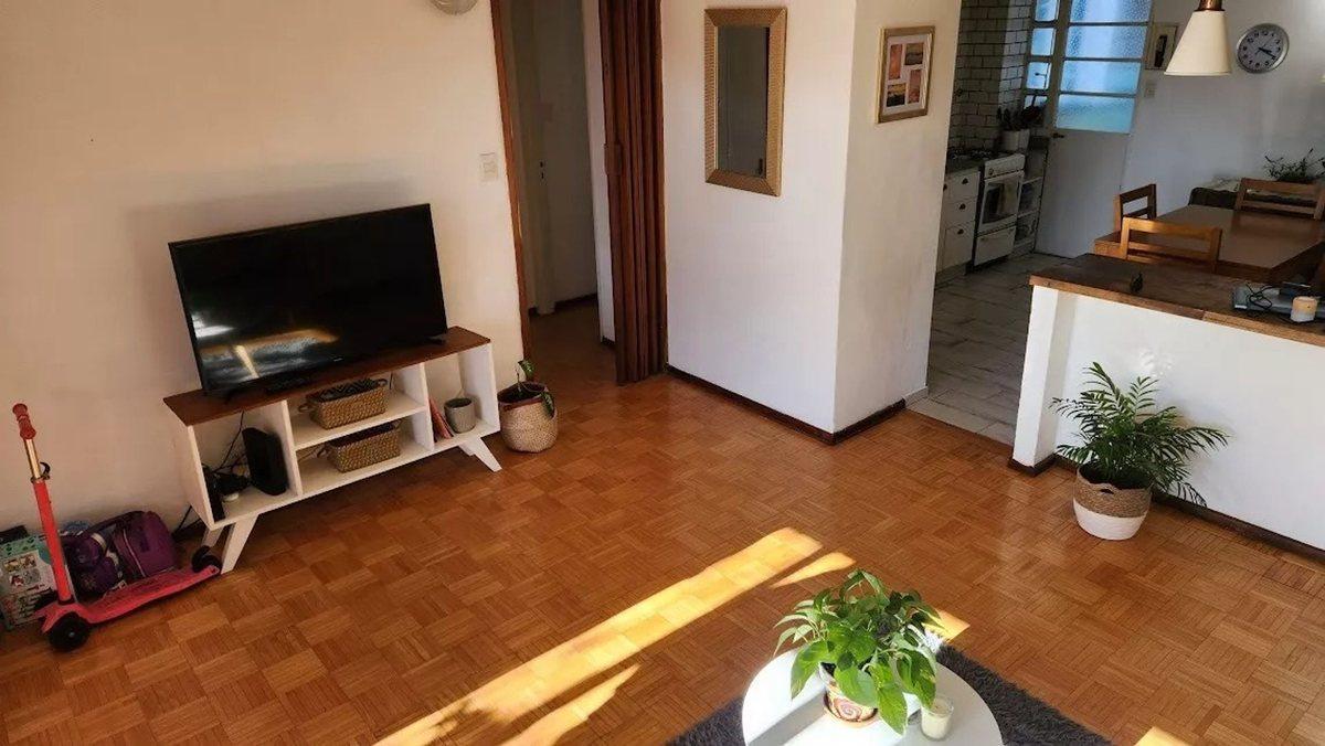 Venta Depto 3 Amb Devoto con Balcon y Ascensor 1