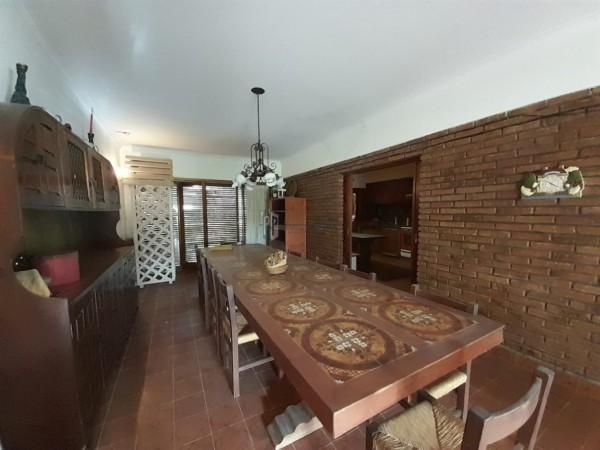 Gran Chalet a Pocas Cuadras de La Costa 2