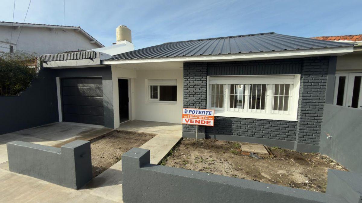 Foto de PH totalmente reciclado de 3 ambientes con cochera en venta en Peralta, imagen 1