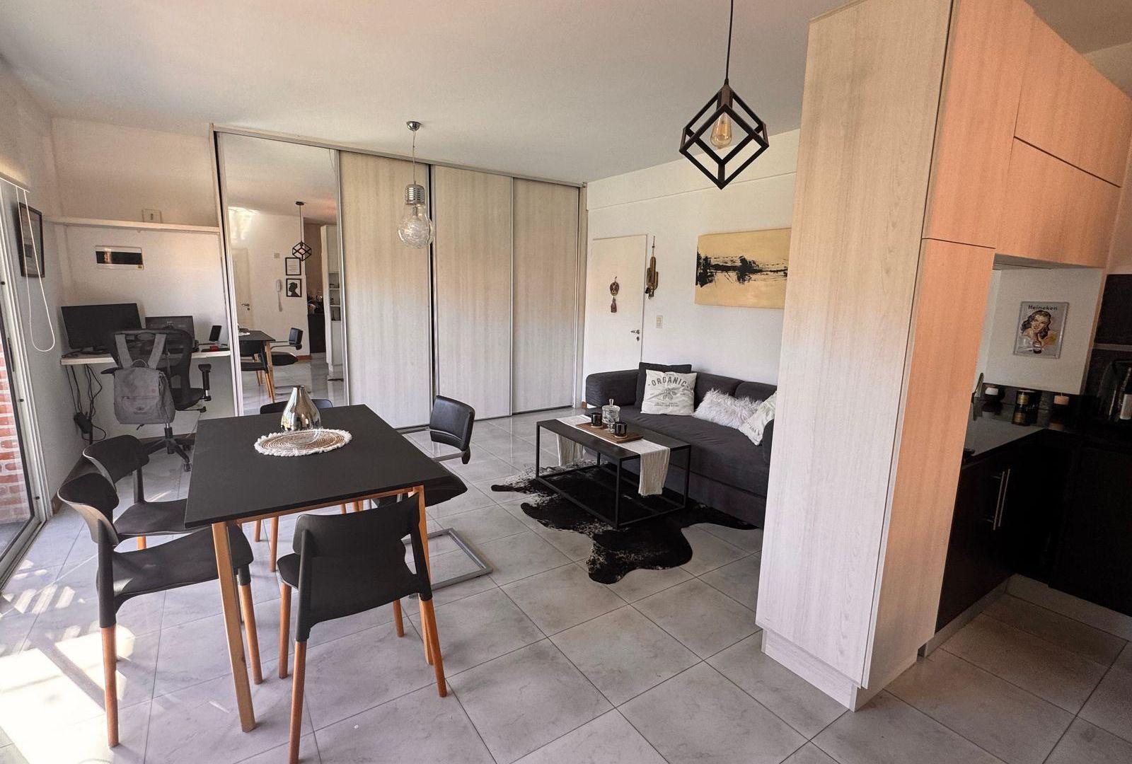 Foto de VENTA DE DEPARTAMENTO MONOAMBIENTE LA VIEJA ESTACION CANNING, imagen 3