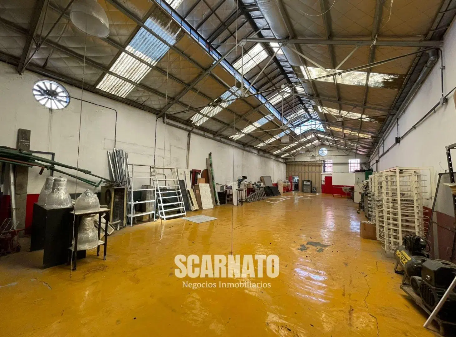 Venta depósito con oficinas. Distrito Tecnológico. Parque Patricios 2