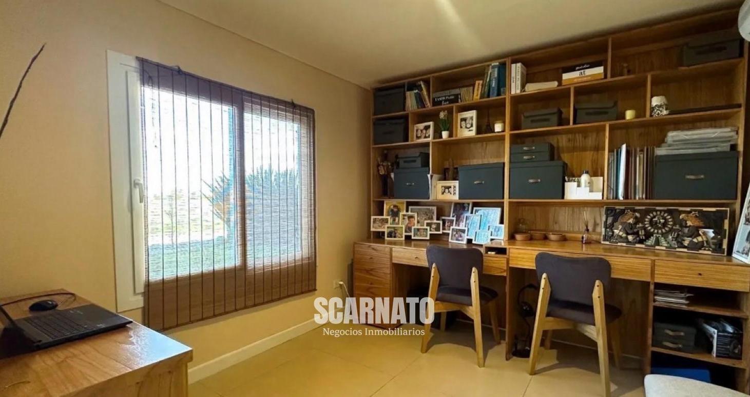 Foto de Venta de Casa en Horizontes al Sur posibilidad de permuta, imagen 1