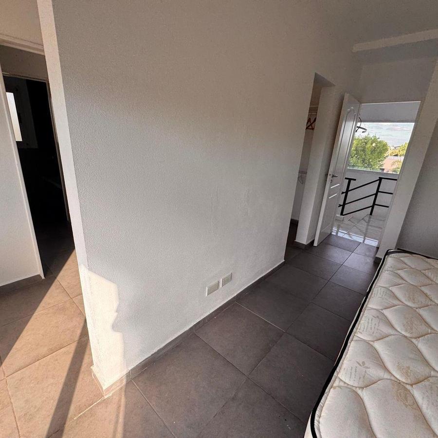 Foto de Alquiler amoblado de casa en el Barrio de Santa Juana - Canning, imagen 4