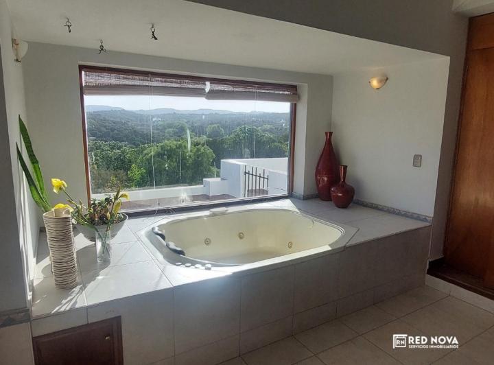 Importante casa en Villa Silvina, Salsipuedes. 2
