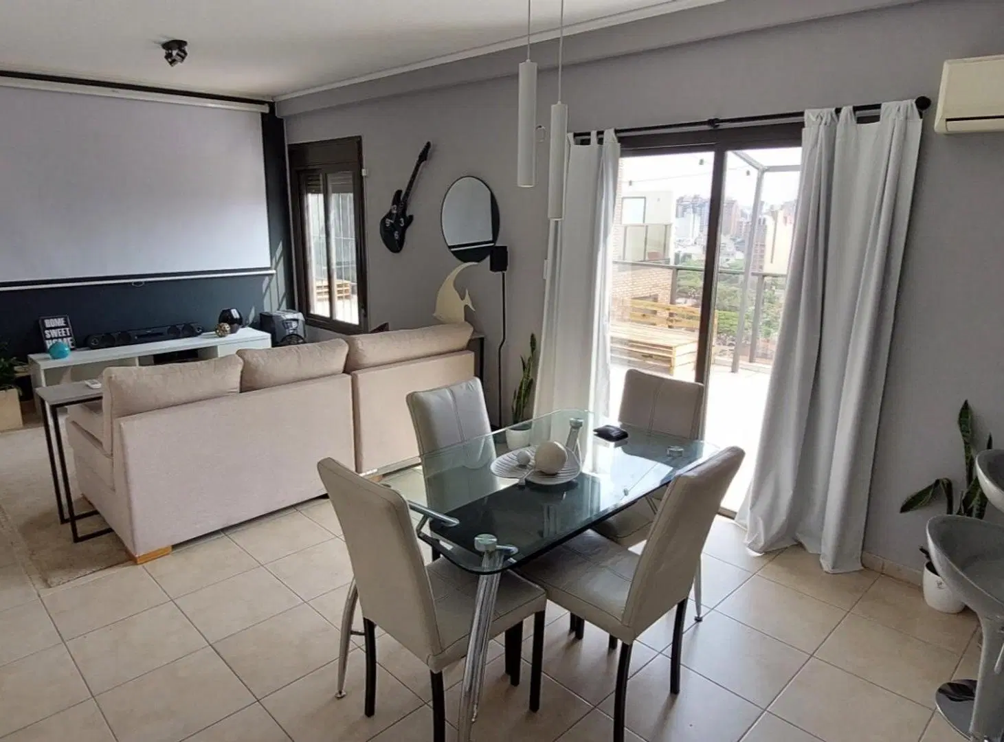 Depto 1 Dormitorio con balcón terraza - Útimo piso - Güemes 3