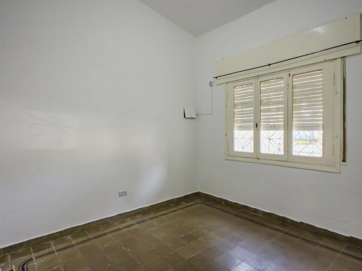 Bº Empalme: Casa 3 Dorm. Apta Uso Profesional/Mixto 5