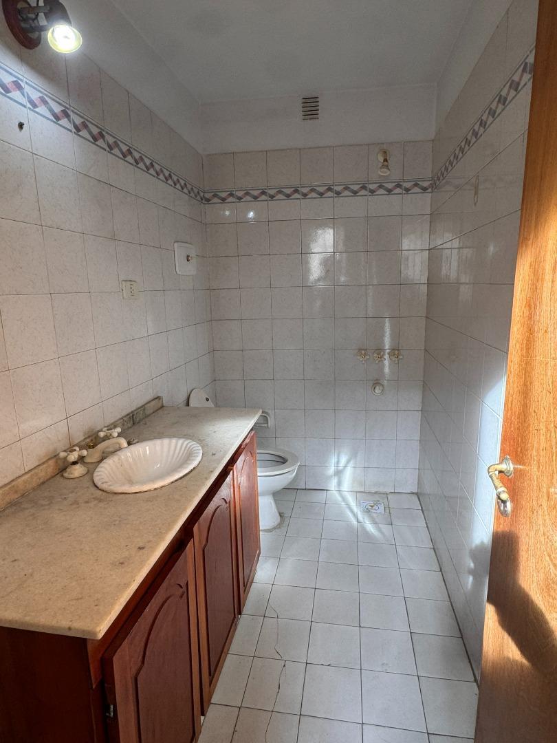 Foto de Casona en Güemes, fines comerciales., imagen 5