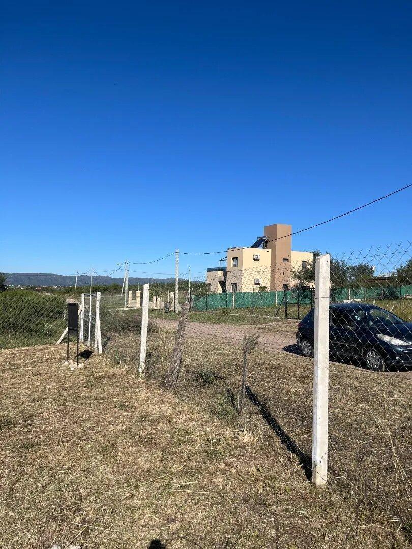 Foto de Lote plano de 1.000 m² con vista a las sierras en Villa Santa Cruz del, imagen 4