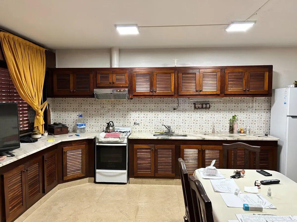 Foto de Casa 3 Dorm. Apto Crédito. En B° Altamira, imagen 4