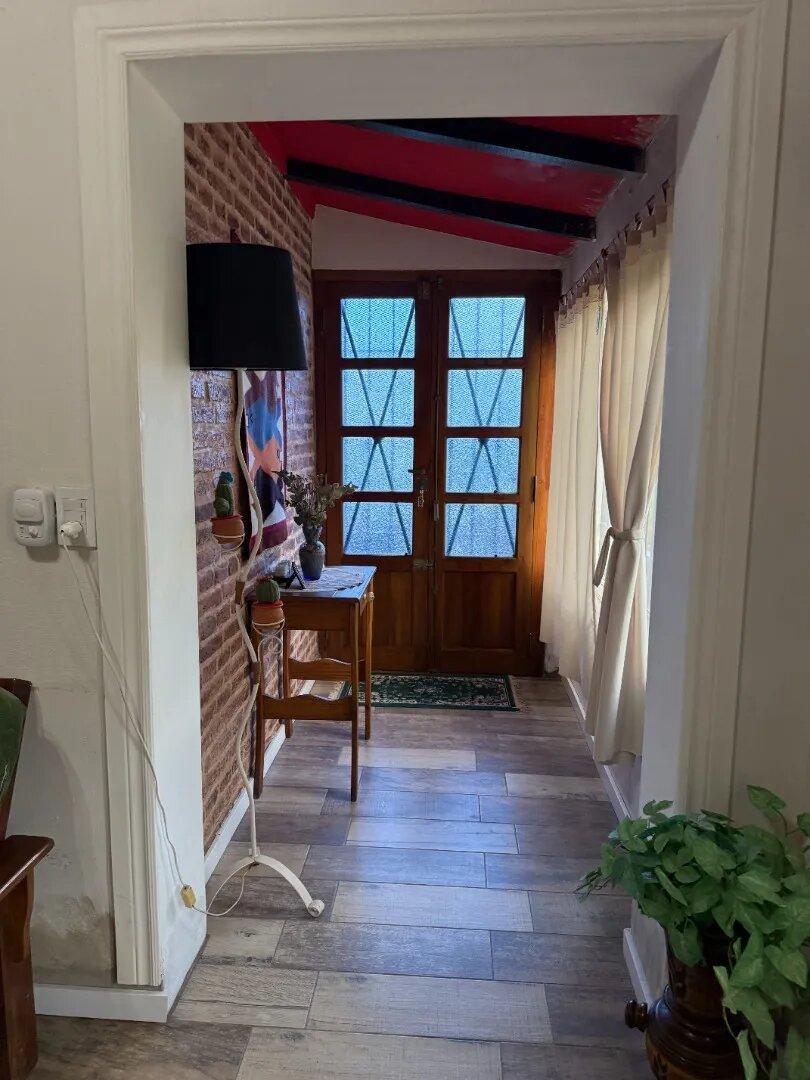 Foto de Casa con quincho, pileta y parque de 2.136 m² en Barrio Ariel, imagen 4