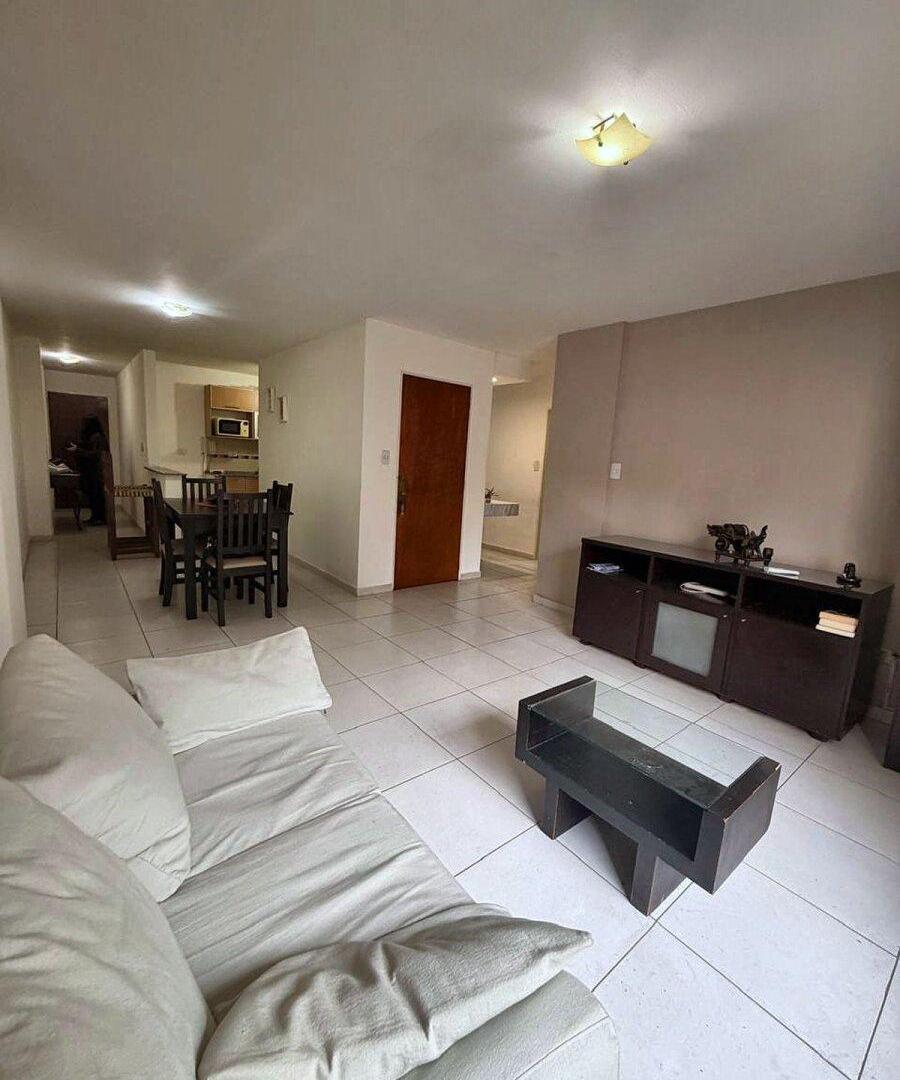 Foto de Departamento 1 dormitorio en venta, 49 m², apto crédito, Av. Colón, imagen 2