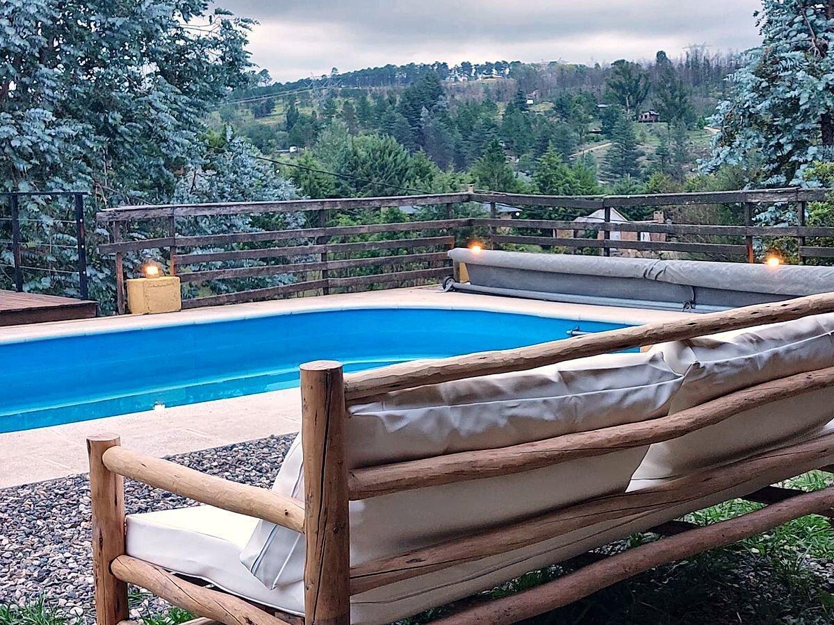 Foto de Casa en venta 5 dorm con pileta y vista a las sierras, Villa Yacanto, imagen 4