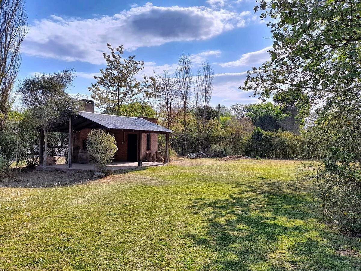 Foto de Casa en venta 2 dorm + quincho, parque de 1.200 m² a 150 m del río, imagen 4