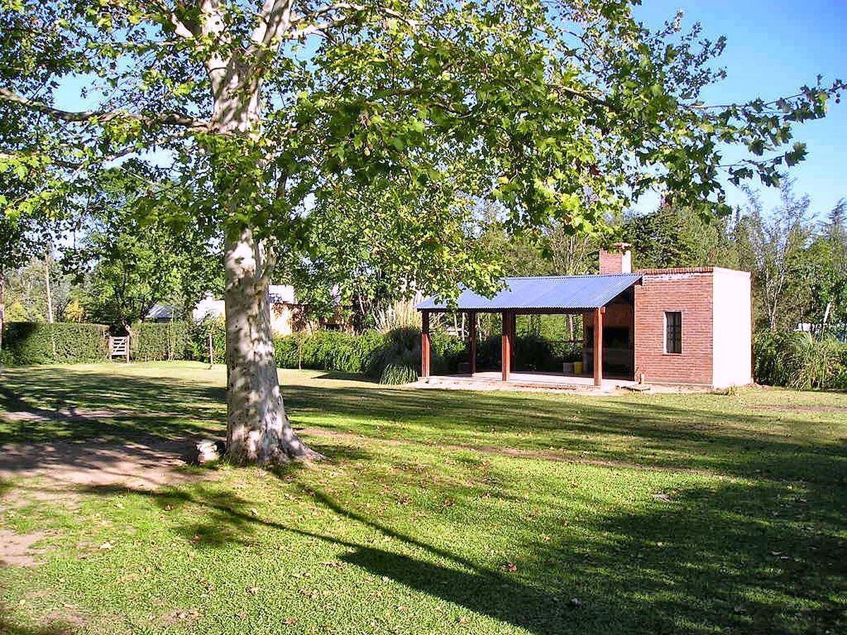 Foto de Casa en venta 2 dorm + quincho, parque de 1.200 m² a 150 m del río, imagen 5