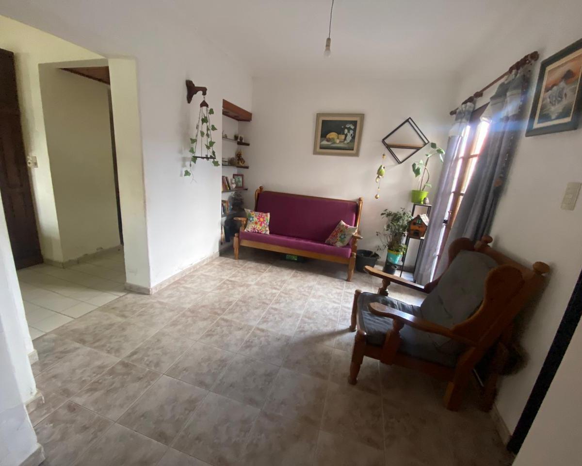 ¡O P o R T U N I D a D! Gran Casa con Depto en Zona Sur! 1